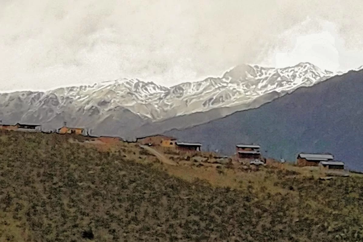 Sorpresa en Tafí del Valle: las cumbres del cerro Muñoz se tiñeron de blanco