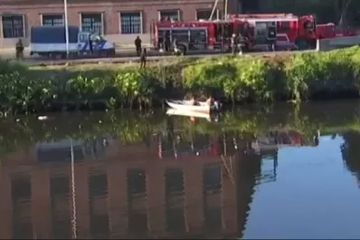 Encontraron el cuerpo del niño que viajaba en un auto que cayó en el Riachuelo