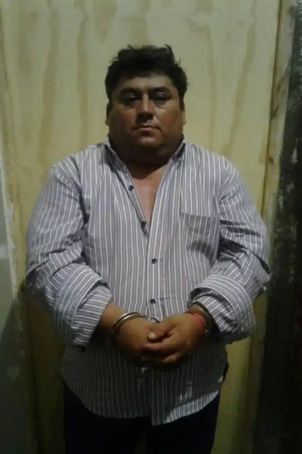 Cae un supuesto narco por una carrera cuadrera