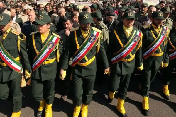 Irán declara “grupo terrorista” al Ejército de Estados Unidos