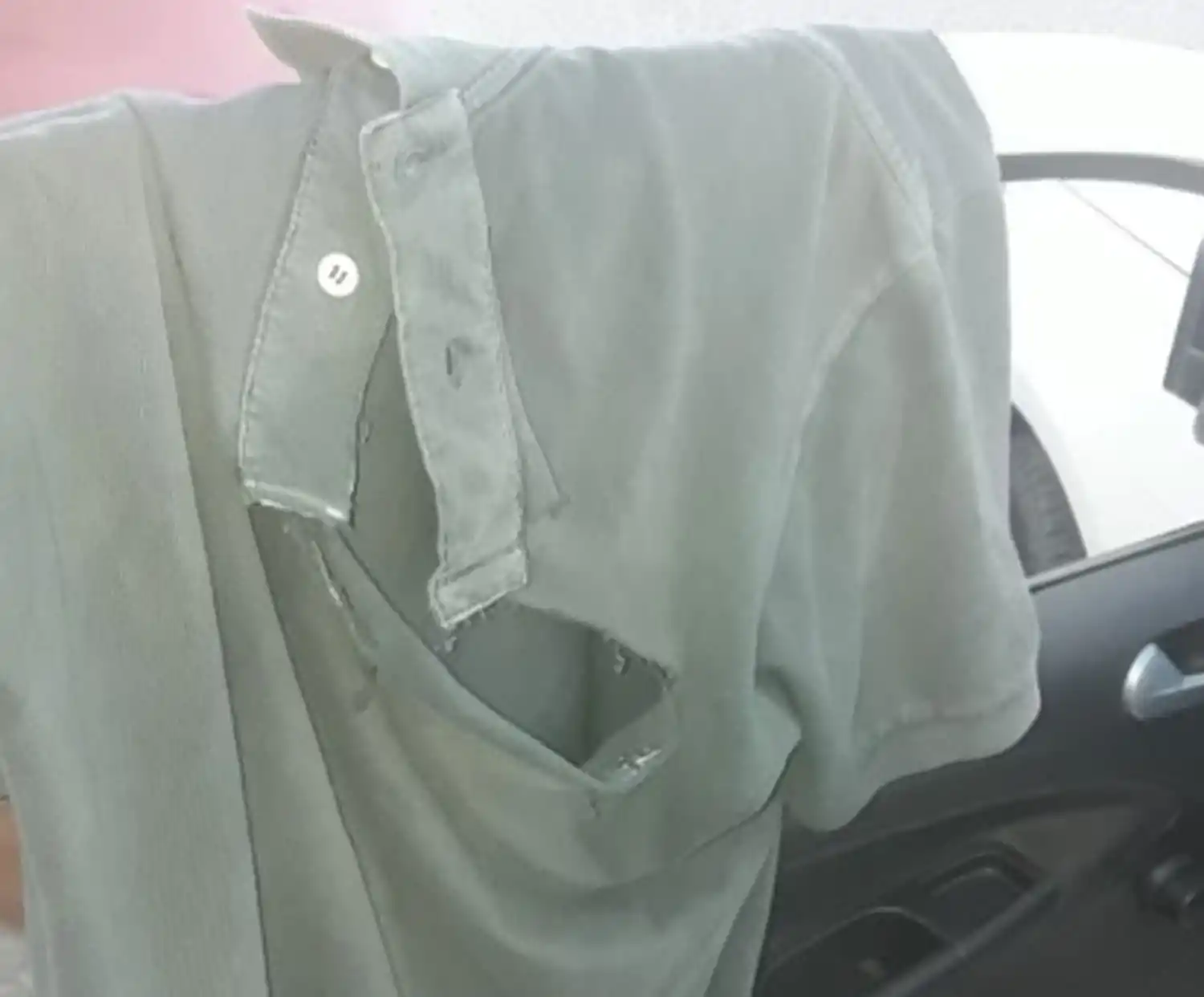 Me apuntó con el arma en la cabeza, dijo el taxista que tuvo un incidente con un federal 