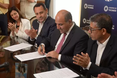 Los trabajadores del Subsidio de Salud tendrán un aumento salarial del 25%, con cláusula gatillo