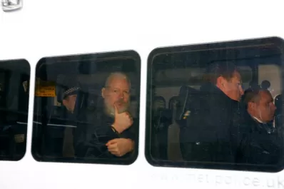 Assange fue detenido, condenado y espera una posible extradición a Estados Unidos