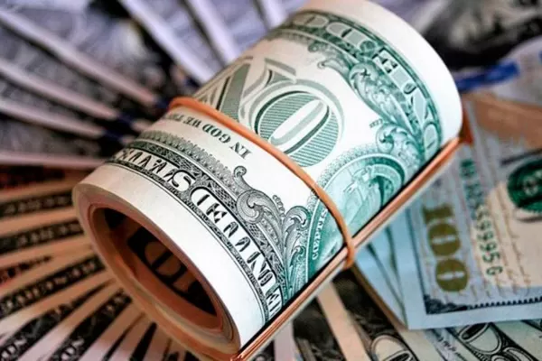 Por el ingreso de divisas, cayó el dólar hasta los $ 43,29
