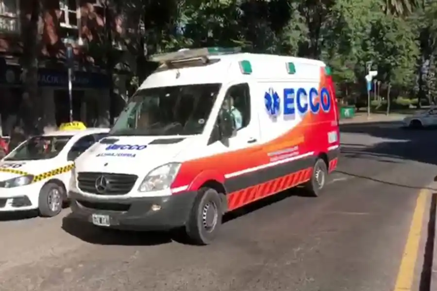 Imágenes: así trasladaban a Sergio Denis al aeropuerto