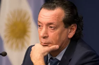 Sica defiende el diálogo tripartito