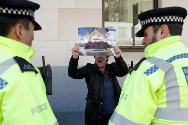 Assange, ante el peligro de ser extraditado a Estados Unidos