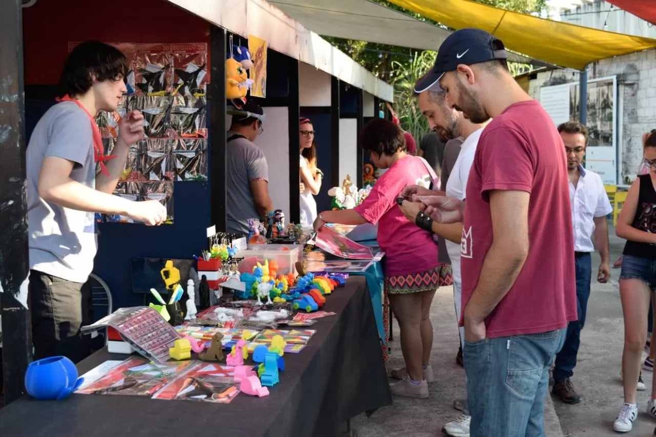 Los retro tucumanos expusieron sus reliquias en el Ingenio Cultural