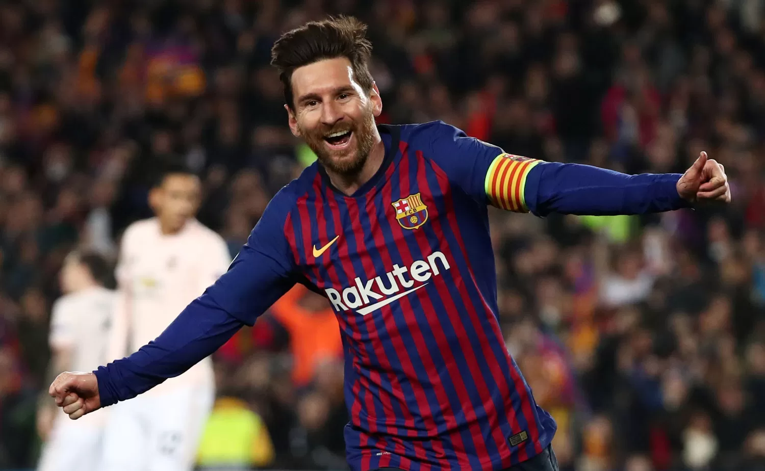 IMPARABLE. Messi volvió a brillar con un doblete en la Champions.