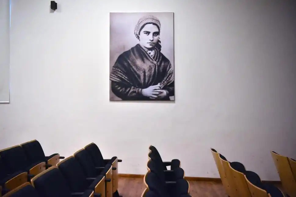 Un recorrido con todos los sentidos por la vida de Bernardita y el milagro de Lourdes