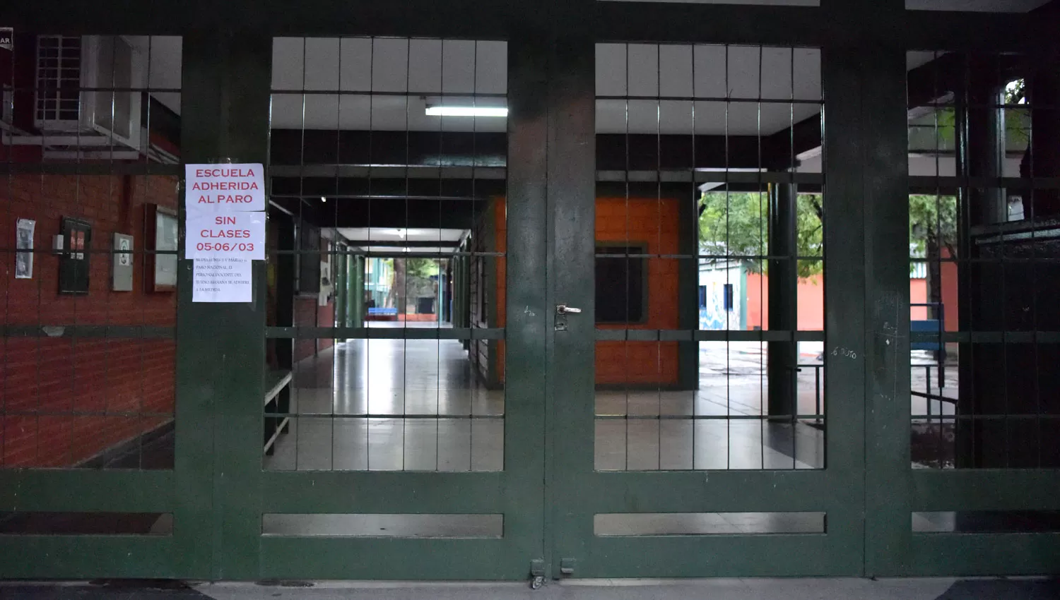 AULAS VACÍAS. Las escuelas tucumanas no tendrán clases el martes 30 de abril.