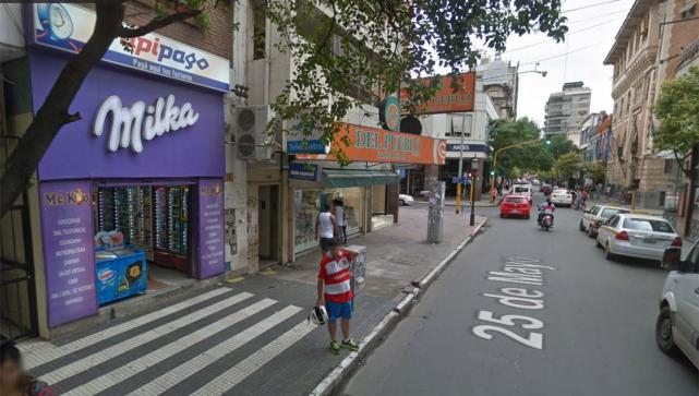 Denuncian que policías ven cómo roban a escolares en pleno centro y no hacen nada - LA GACETA Tucumán