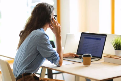 En igual tarea, la mujer sufre más que el hombre trabajando