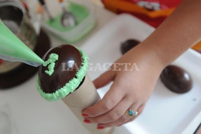Video: aprendé a hacer huevos de pascuas en menos de 2 minutos