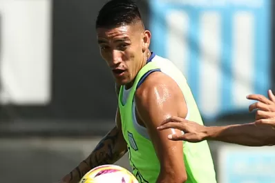 De mal en peor: Centurión se agarró a las trompadas con un juvenil de Racing