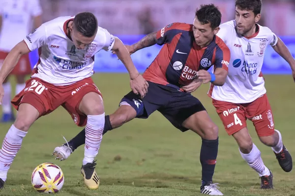 Por penales, San Lorenzo superó a Huracán y sigue en la Copa de la Superliga