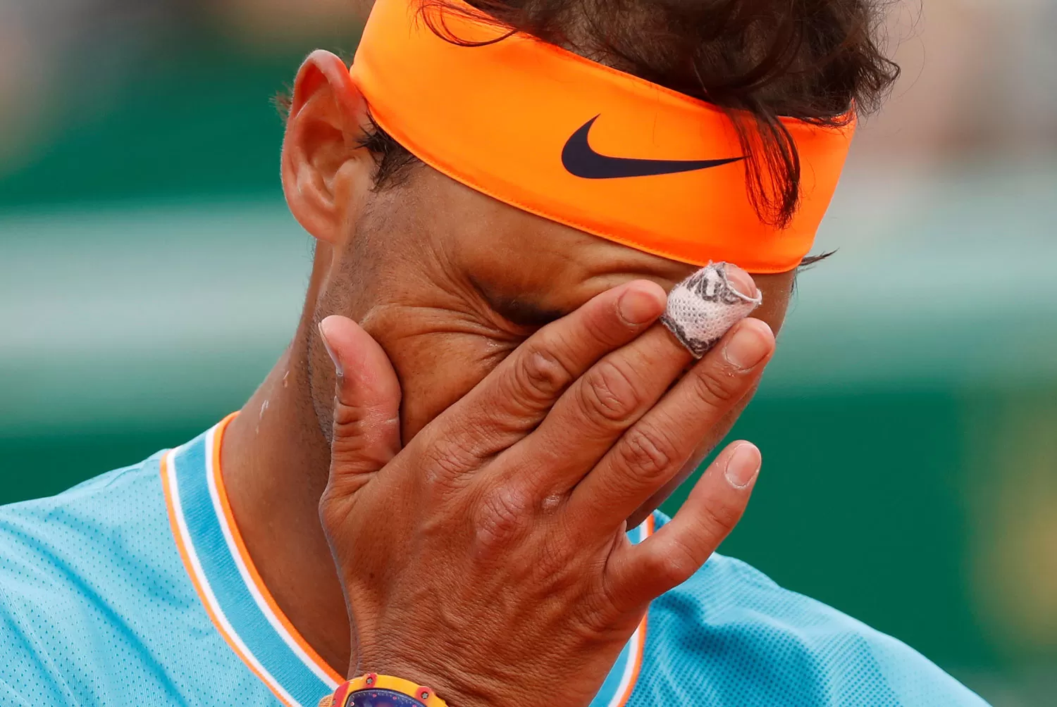 TODO MAL. Nadal jugó mal y no podrá defender su título en Montecarlo.