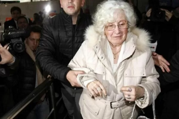 A los 89 años, falleció la madre de Cristina