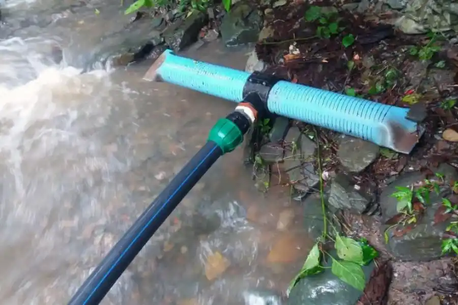 LARGO RECORRIDO. Se abrió una picada de 3.000 metros.