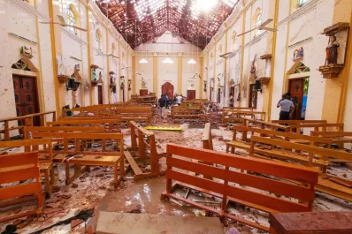 Más de 200 muertos en ataques en Sri Lanka