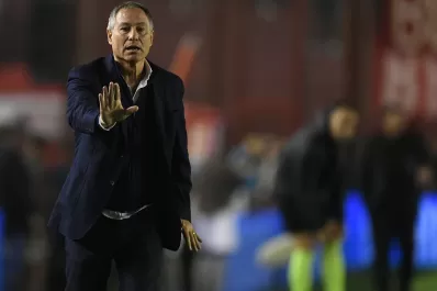 La directiva de Independiente apoya a Holan, afirmó Pablo Moyano