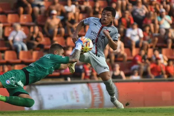 El Pulguita Rodríguez volvería a ser titular en Colón por la Copa Argentina