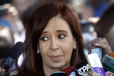 Causa Cuadernos: ampliaron el procesamiento a Cristina Fernández