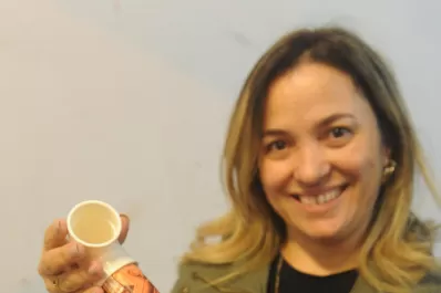 Congreso de Educación: inventó un auricular para enseñar a leer