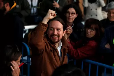 Elecciones en España: Iglesias convoca al “voto útil” para poner freno a la derecha