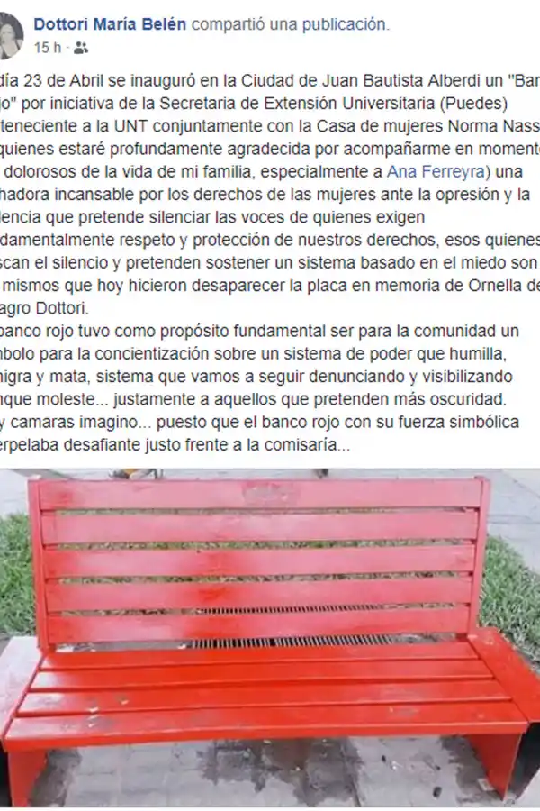 Vandalizaron el banco rojo que recordaba a Ornella Dottori en Alberdi