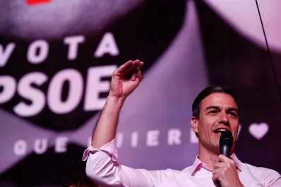 Triunfo histórico del socialista Sánchez en España
