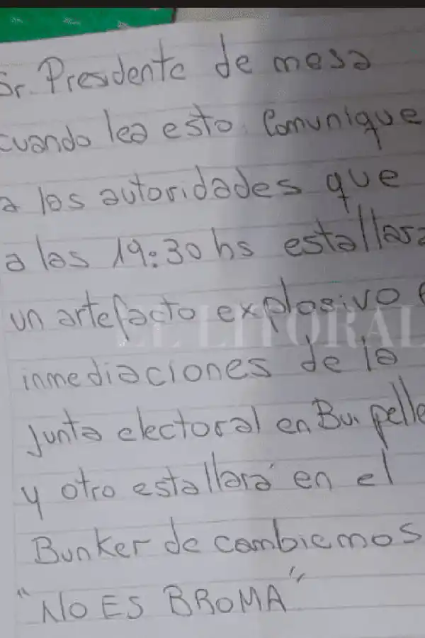 En Santa Fe evacuaron el centro de cómputos de Cambiemos por una amenaza de bomba