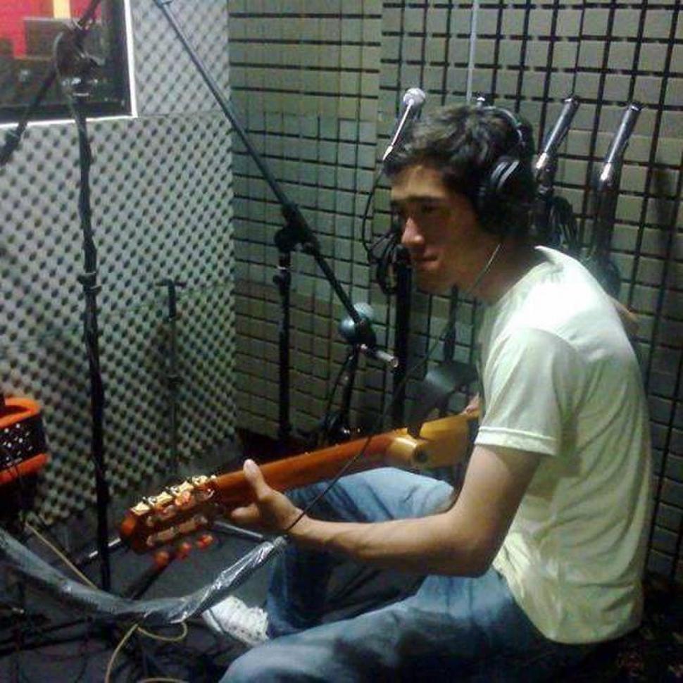 UNA DE LAS VÍCTIMAS. Luís Pinilla era músico y tenía 22 años. 