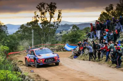 Rally Mundial: otro show con su firma