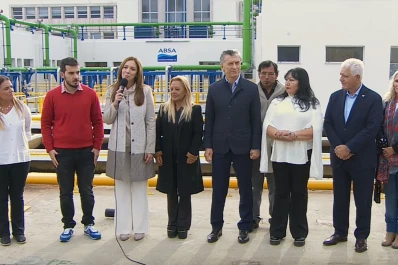 Macri: elegimos arrancar este día trabajando cuando otros deciden parar