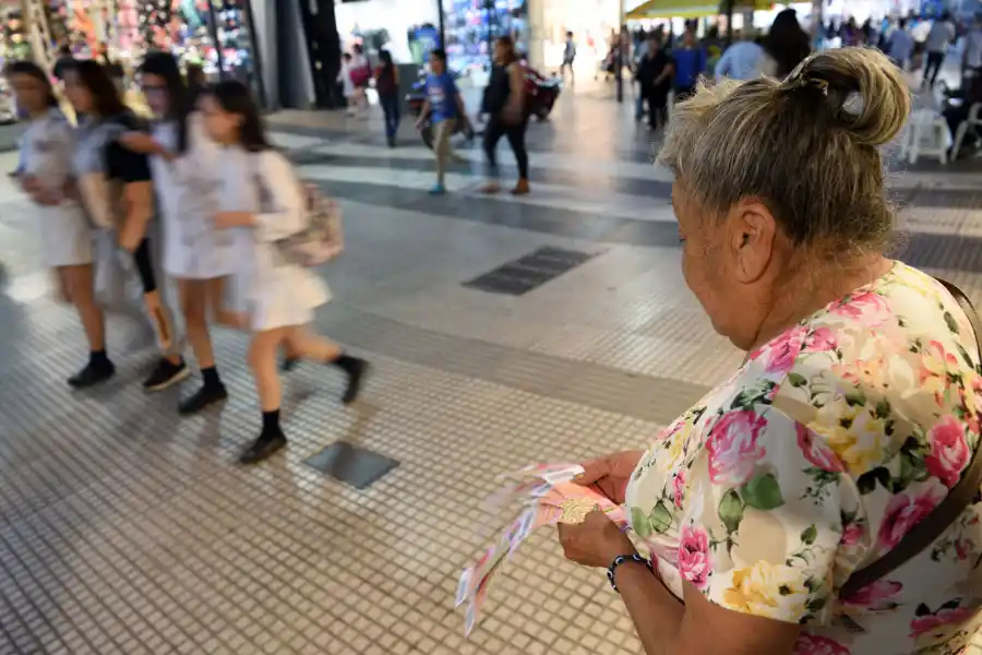 FACTURACIÓN. En promedio, Luisa pueda ganar $ 1.200 por semana. Pero depende de los pozos.