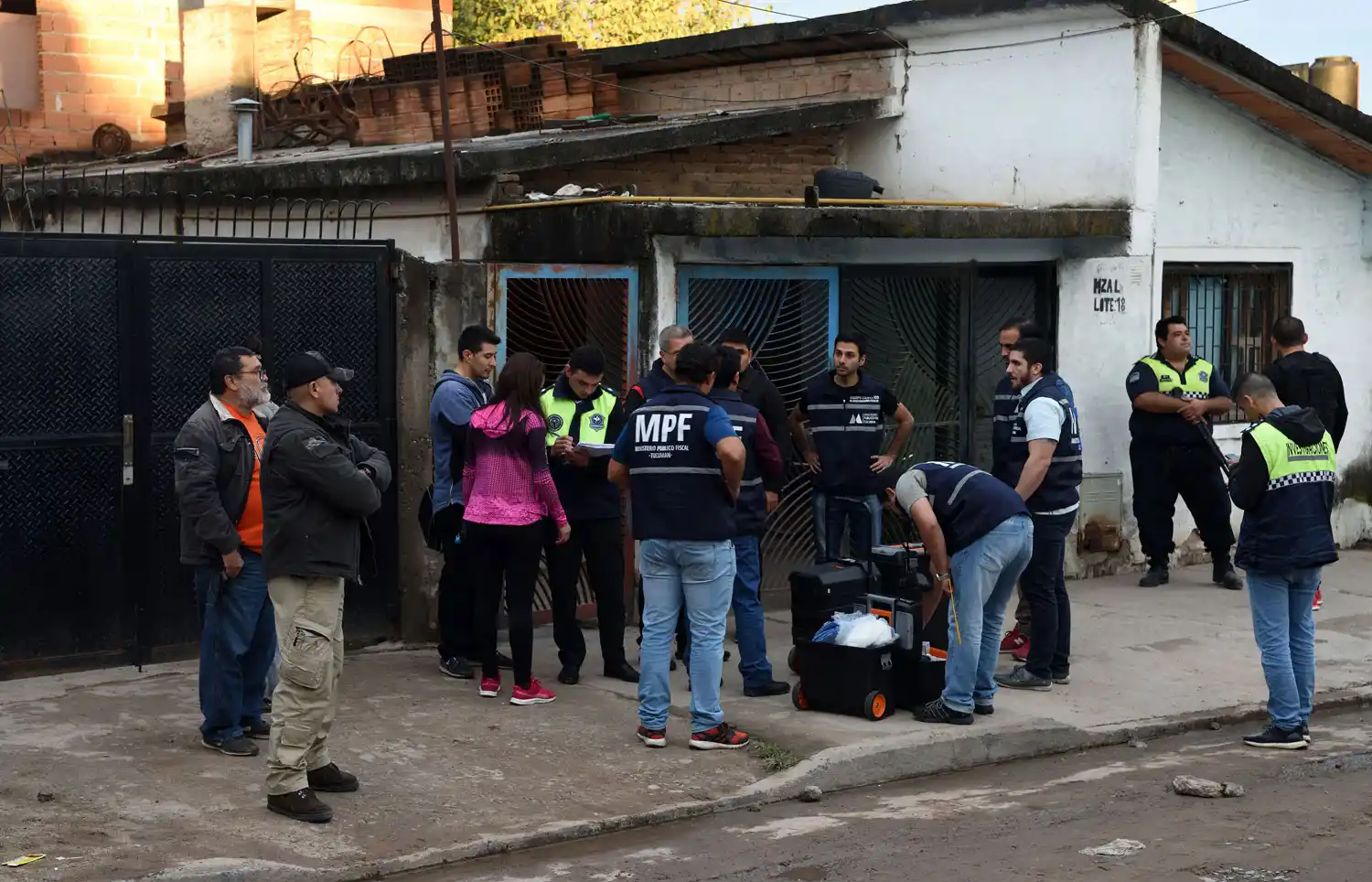 TRAGEDIA. Se le escapó un tiro y mató a su hermano.