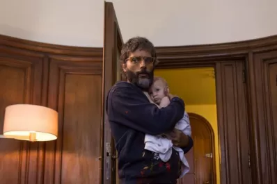 La llegada de “El hijo” genera una violenta crisis de pareja