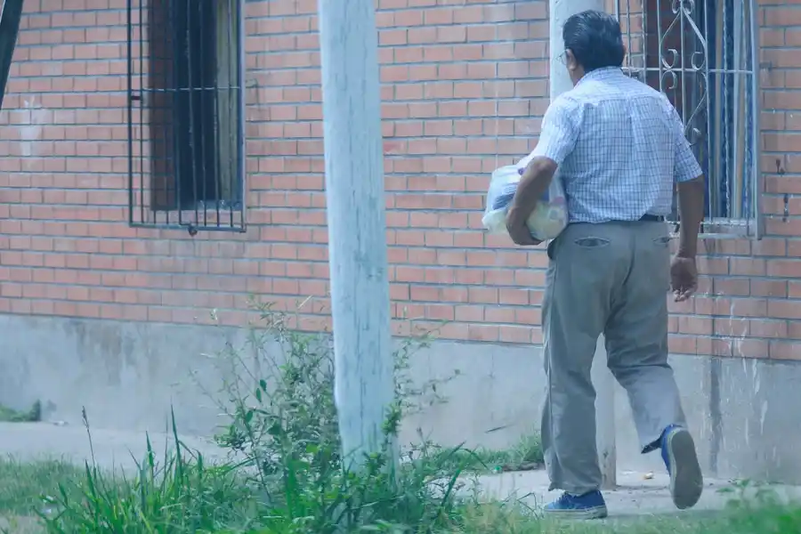 Seis caras que ha tenido el clientelismo en Tucumán durante los últimos años