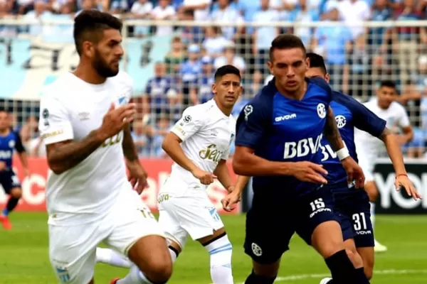 Atlético estrenó su nueva vestimenta alternativa en el partido contra la T