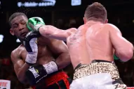 Canelo Alvarez batió a Jacobs y es el rey de los medianos