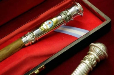 La entrega de mando, un acto simbólico y obligatorio