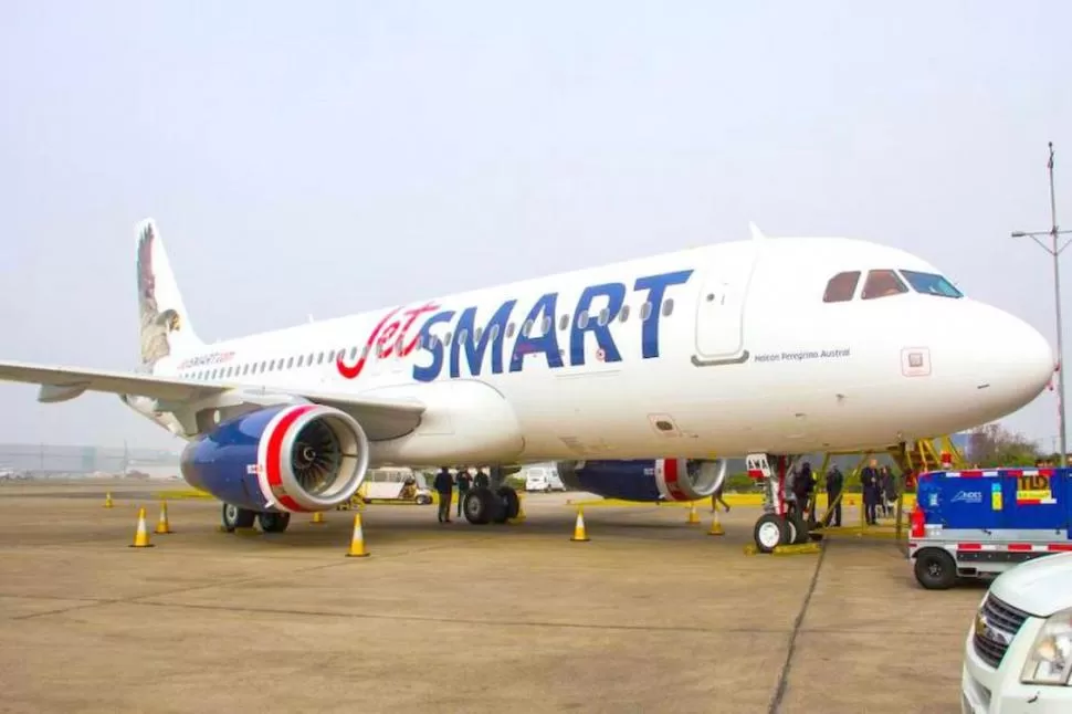 BAJO COSTO. La empresa JetSmat planea cubrir otros tramos regionales.  