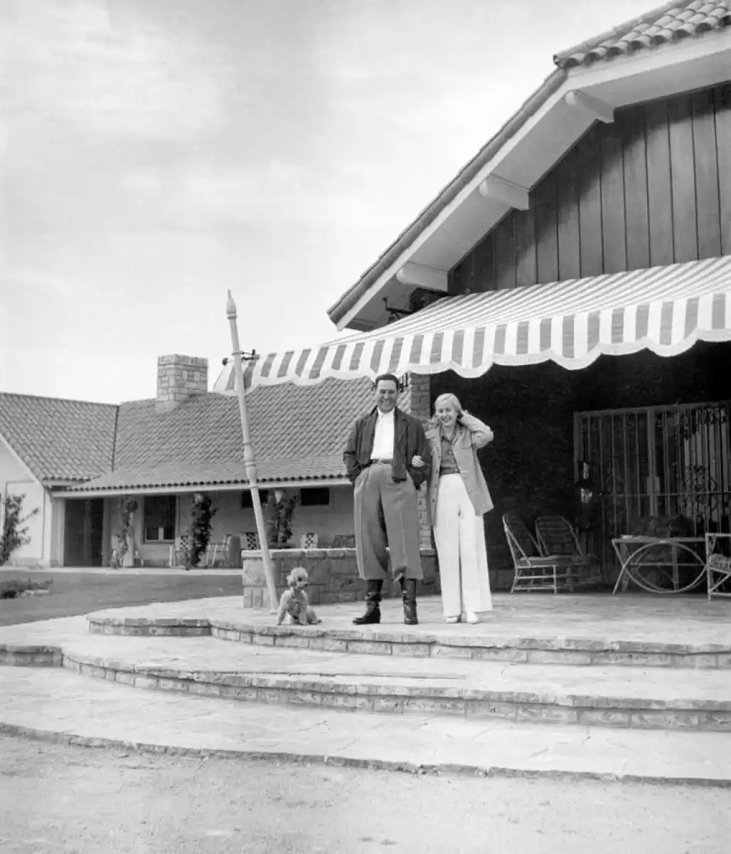 Se cumplen 100 años del nacimiento de Evita: la mujer tras el mito