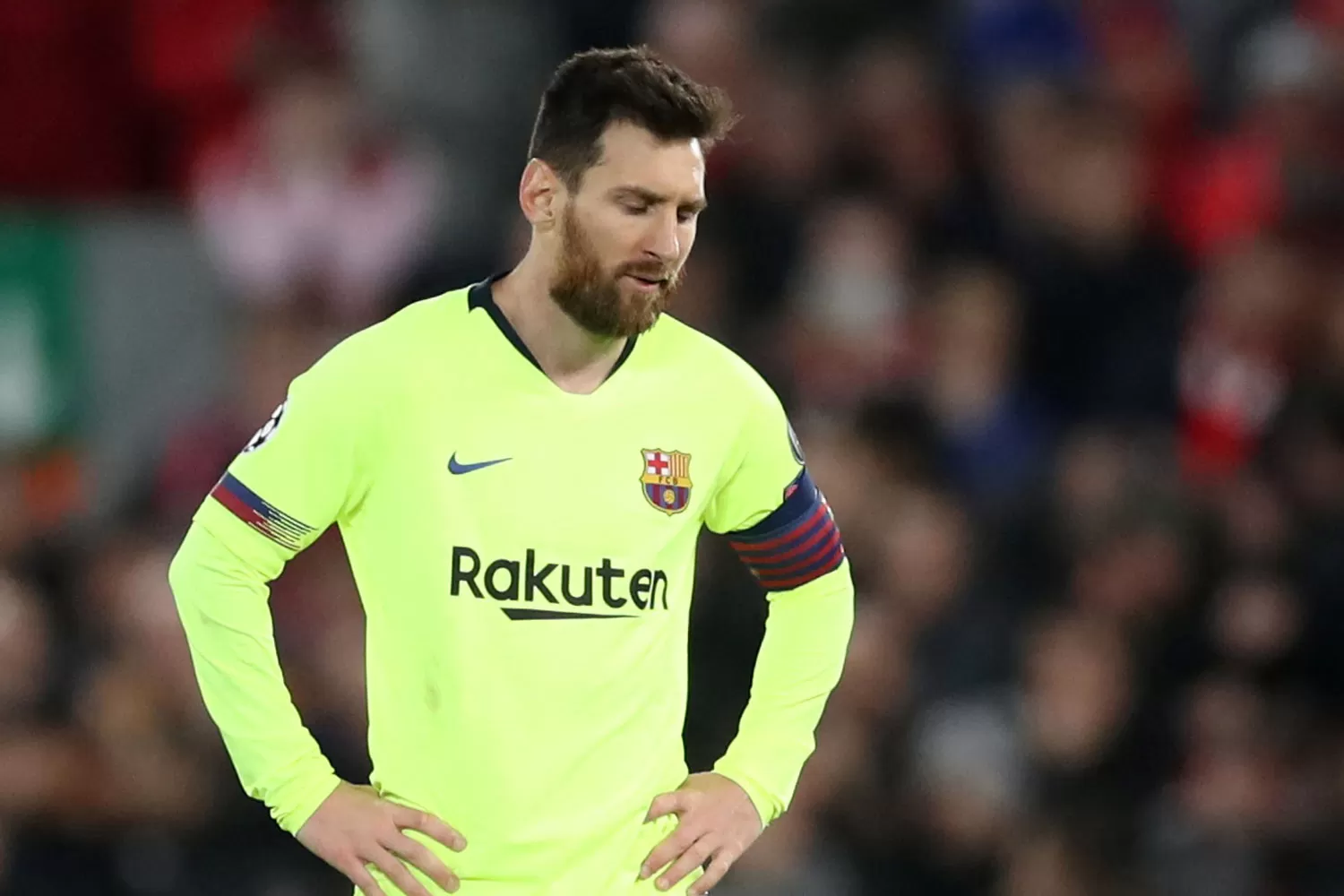 DE NO CREER. Messi no encuentra consuelo. Barcelona desperdició una ventaja de 3-0. REUTERS