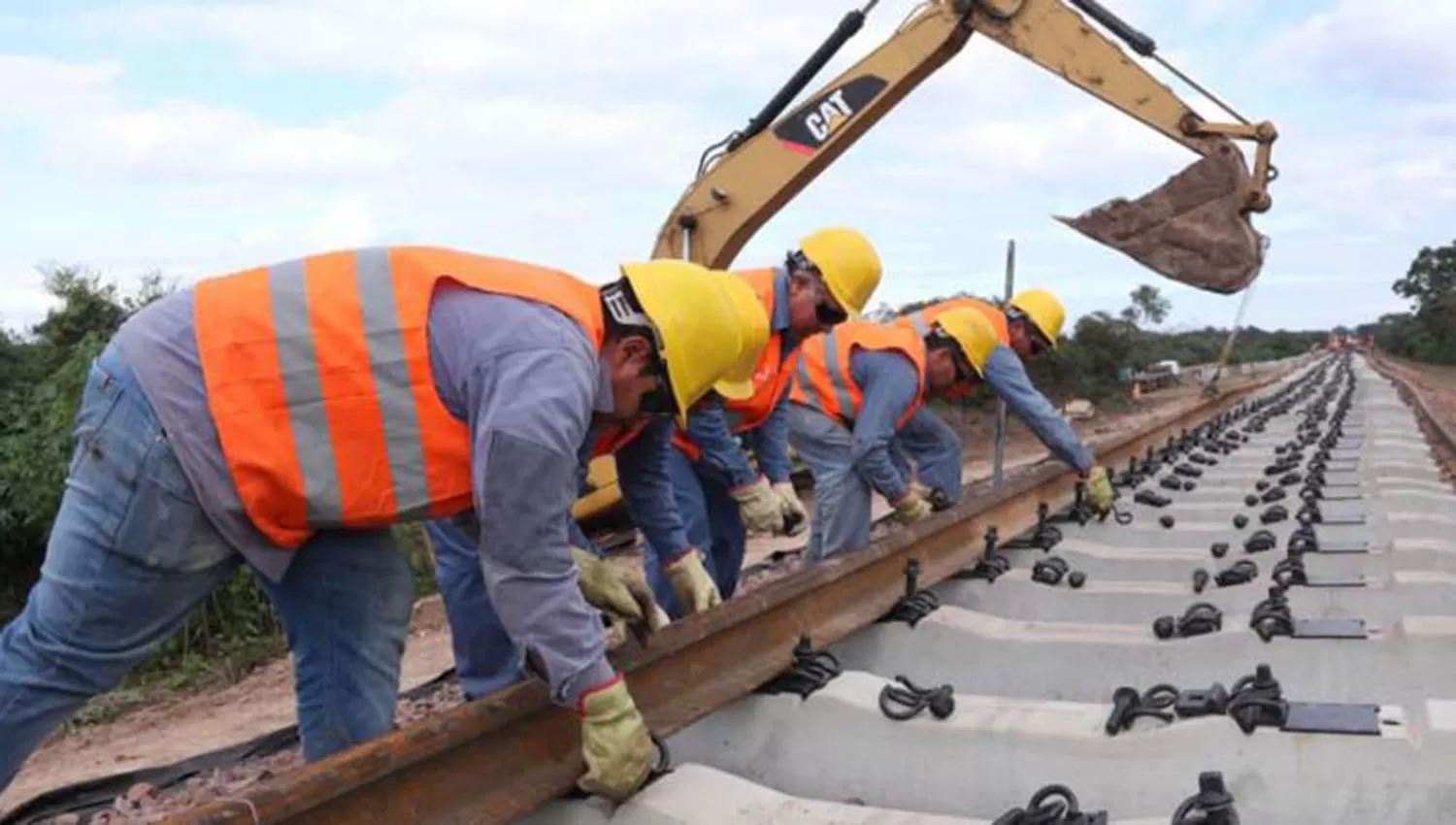 Comienzan obras de recuperación del ramal del Belgrano Cargas entre Salta y Tucumán