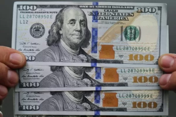 El dólar subió 17 centavos, a $ 46,50, en línea con los mercados emergentes