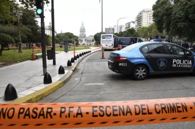 Sigue grave el diputado y hay un detenido por el ataque en la plaza del Congreso