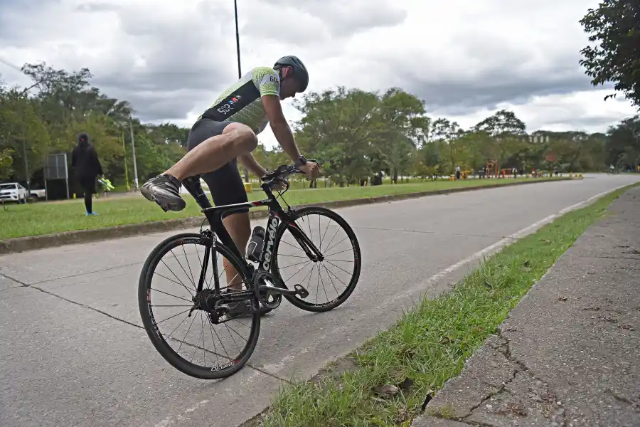 Cómo vive, piensa y entrena el tucumano que ganó la carrera más exigente del mundo