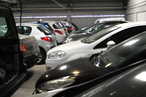 Durante abril la venta de autos usados cayó un 12% en Tucumán